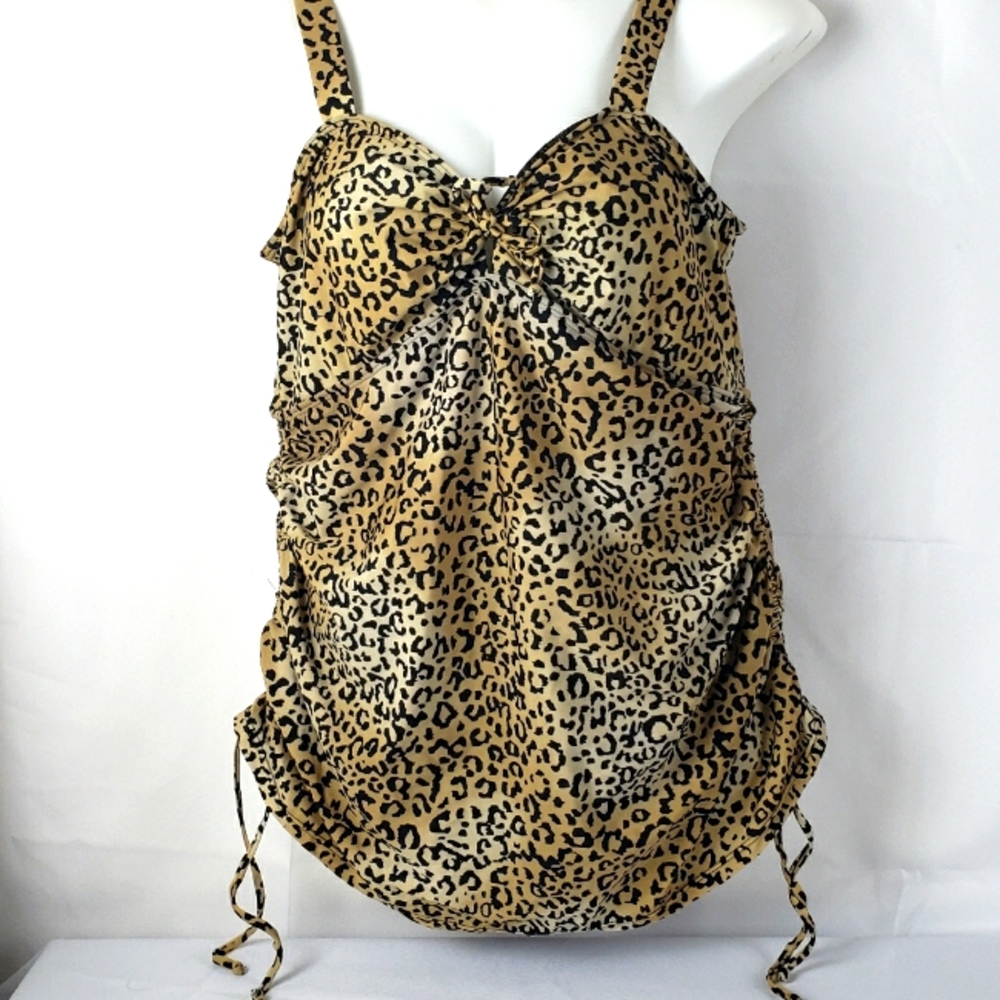 Cheetah print 1 piece size 3X